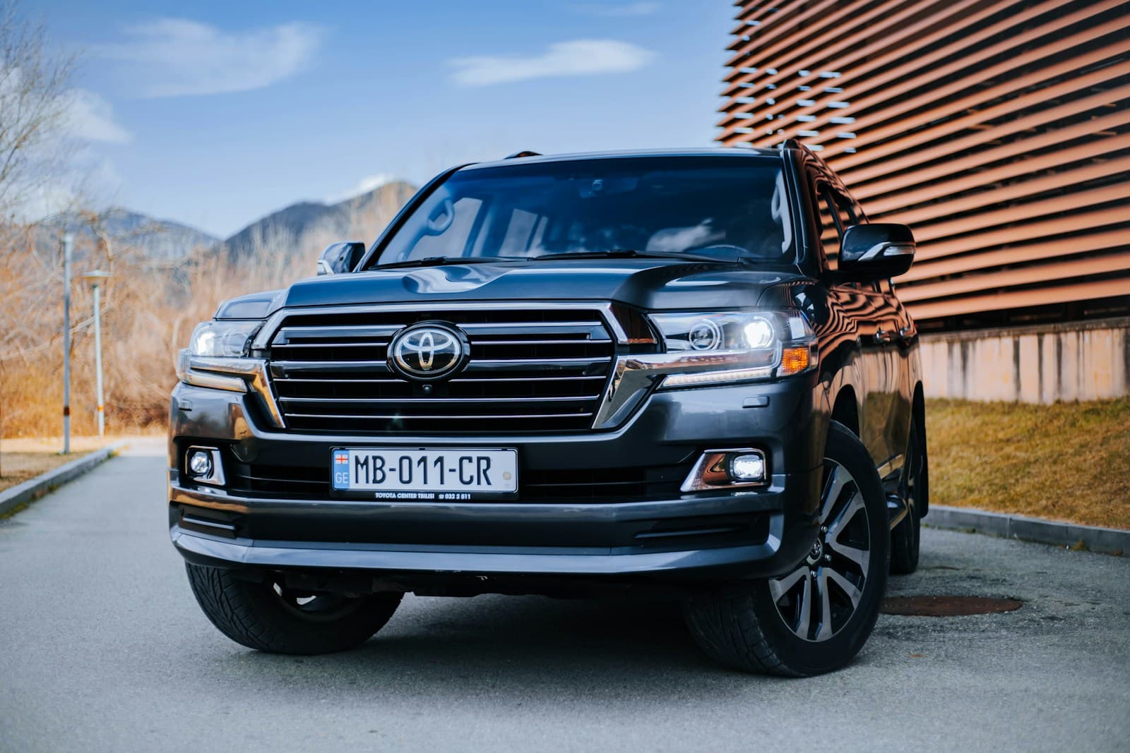 2020 Toyota Land Cruiser GXR V8